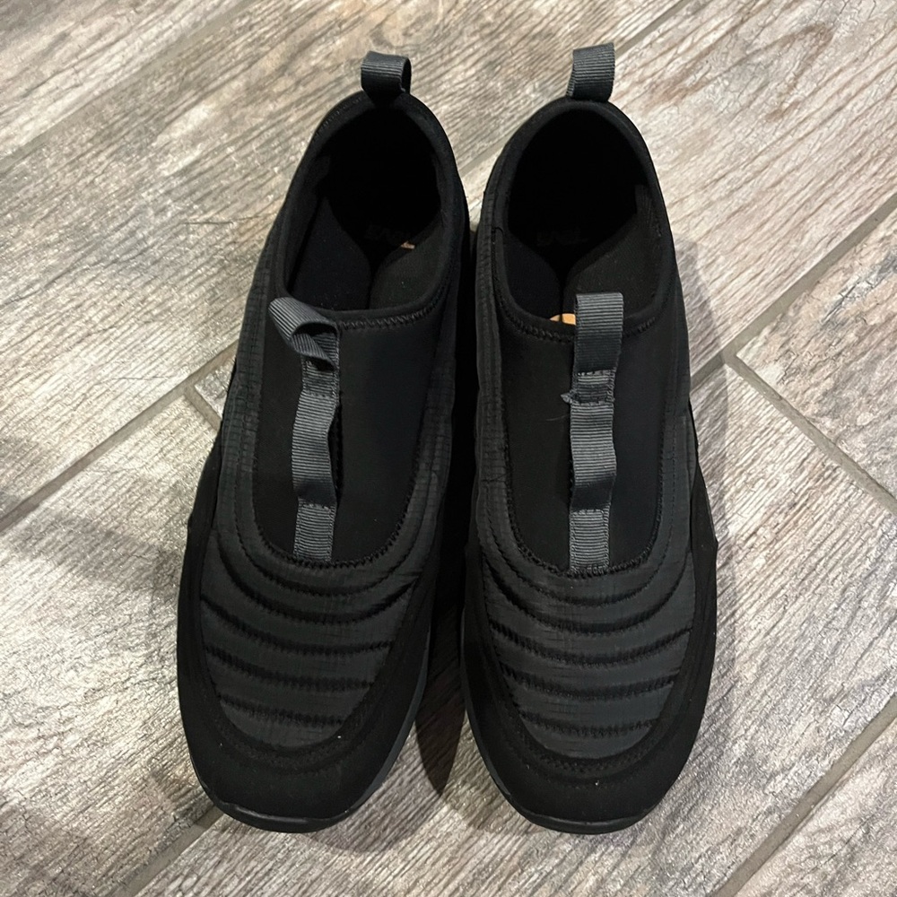 Black Slip-On womens Shoes